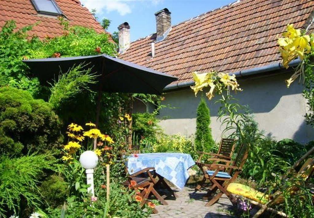 Lenart House 1 Villa Siófok Eksteriør bilde